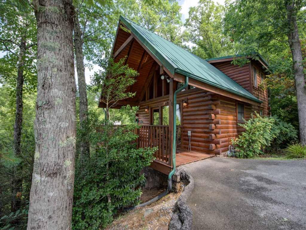 Cubs Cove Villa Gatlinburg Exterior photo